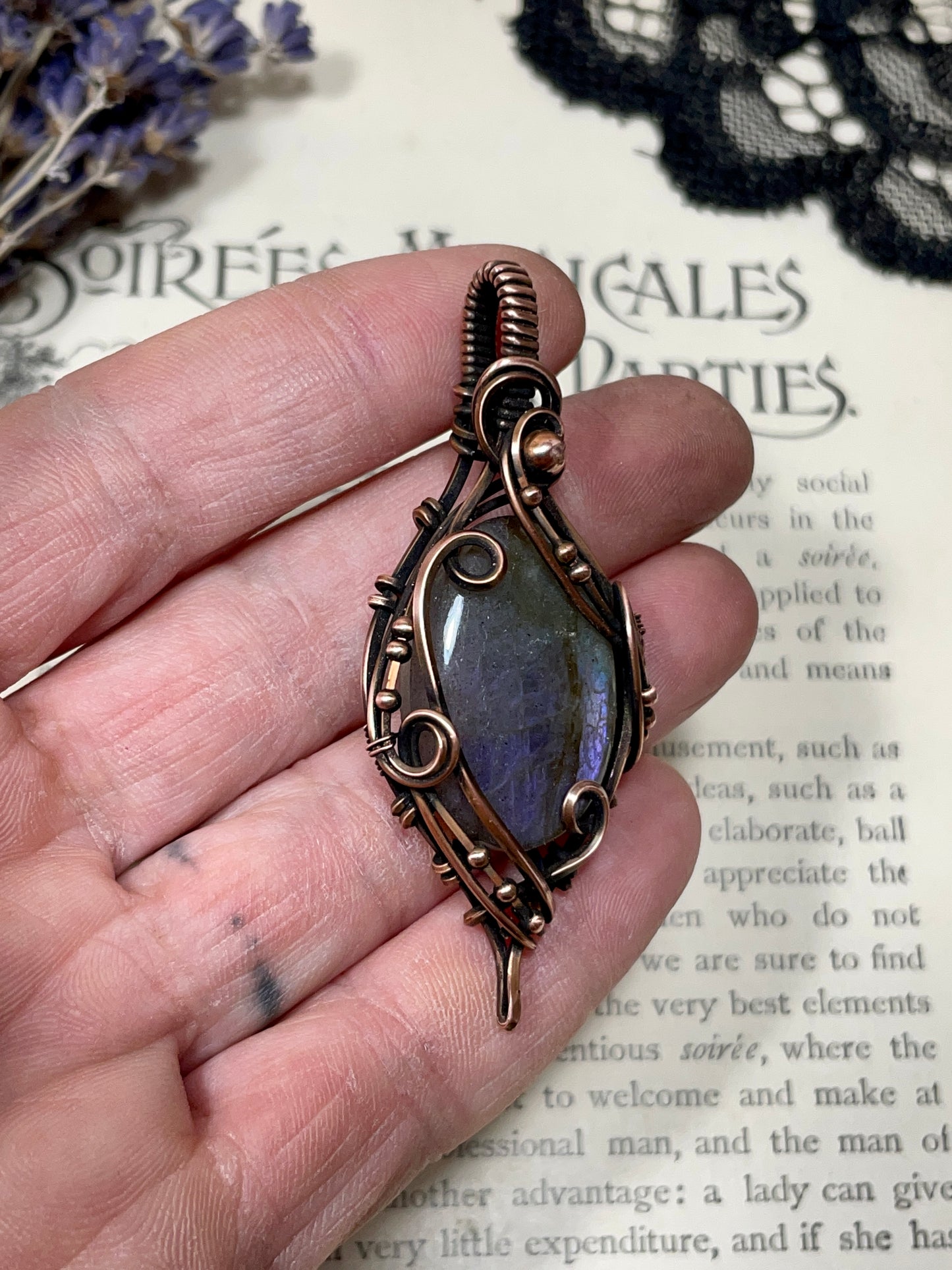Labradorite Pendant in Copper