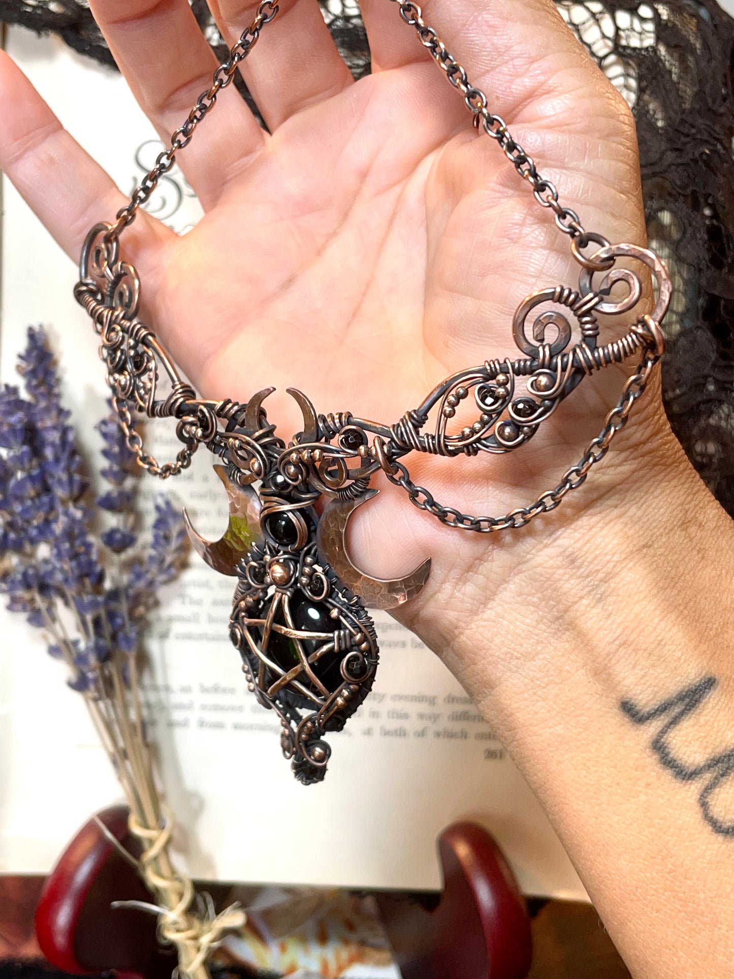 Onyx Lunar Pentacle Collar in Copper