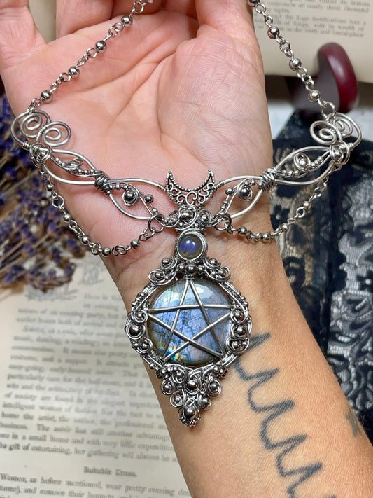 Labradorite Pentacle Collar in Stainless Steel