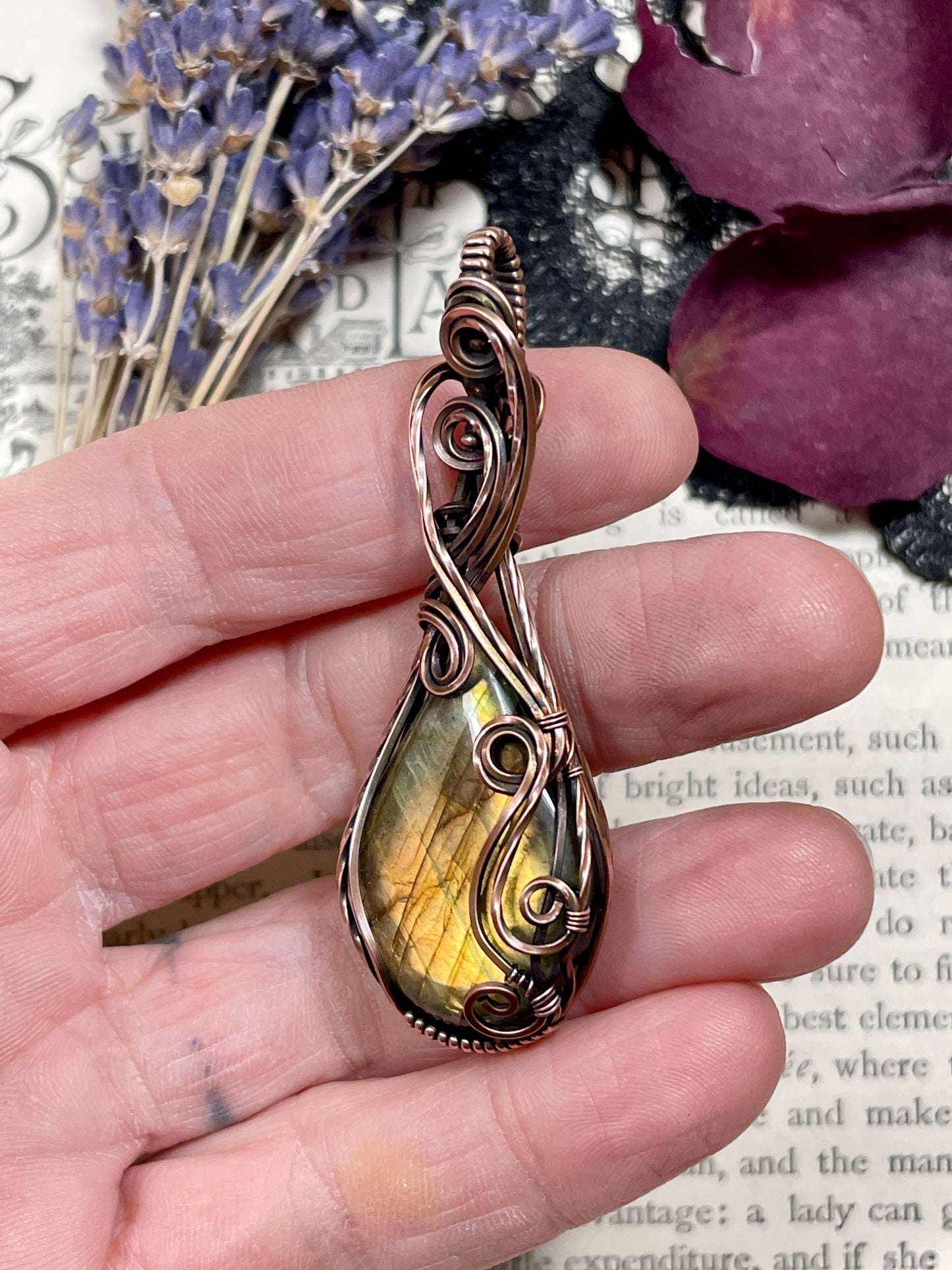 Labradorite Pendant in Copper