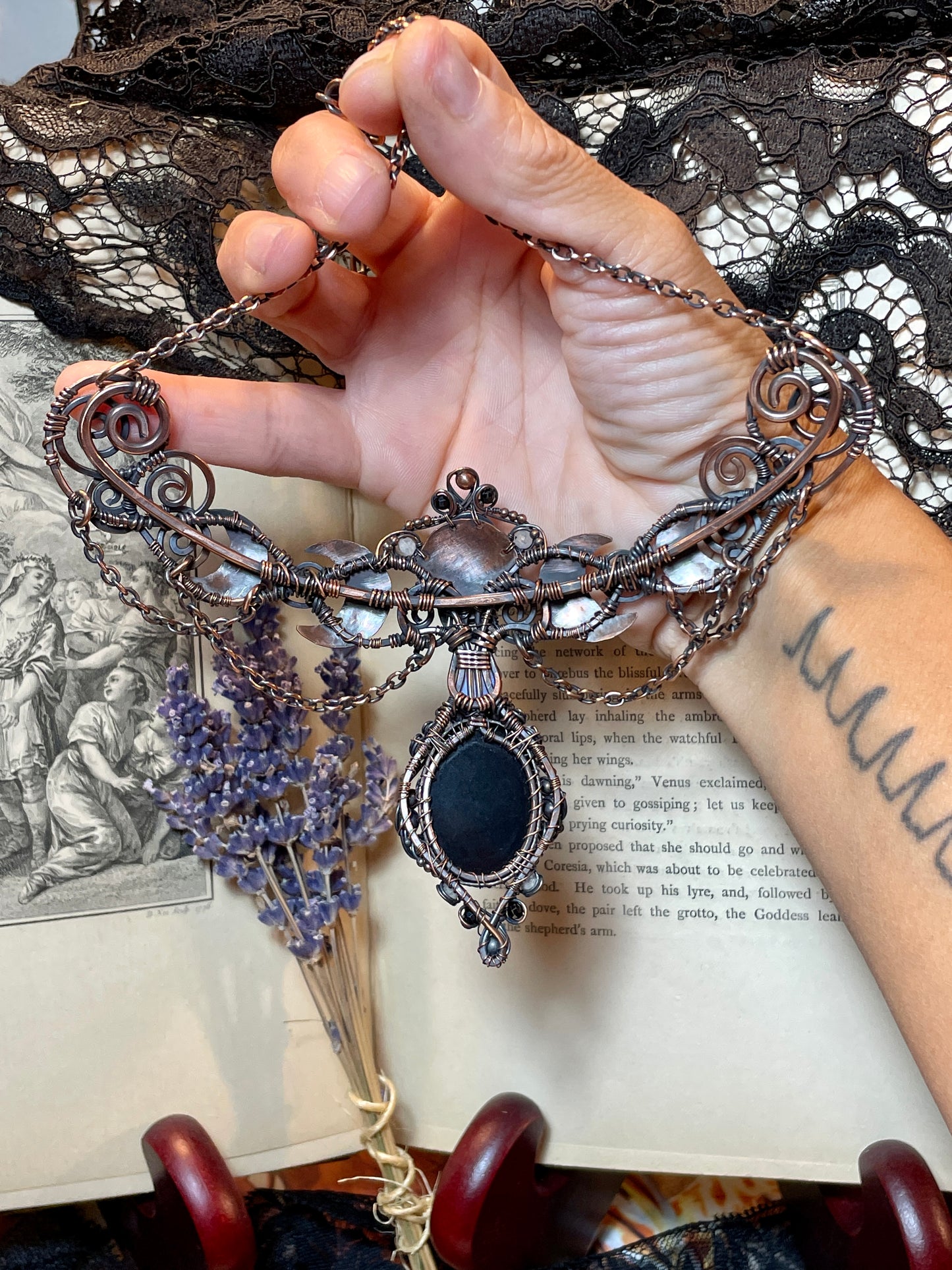 Onyx Lunar Goddess Collar in Copper