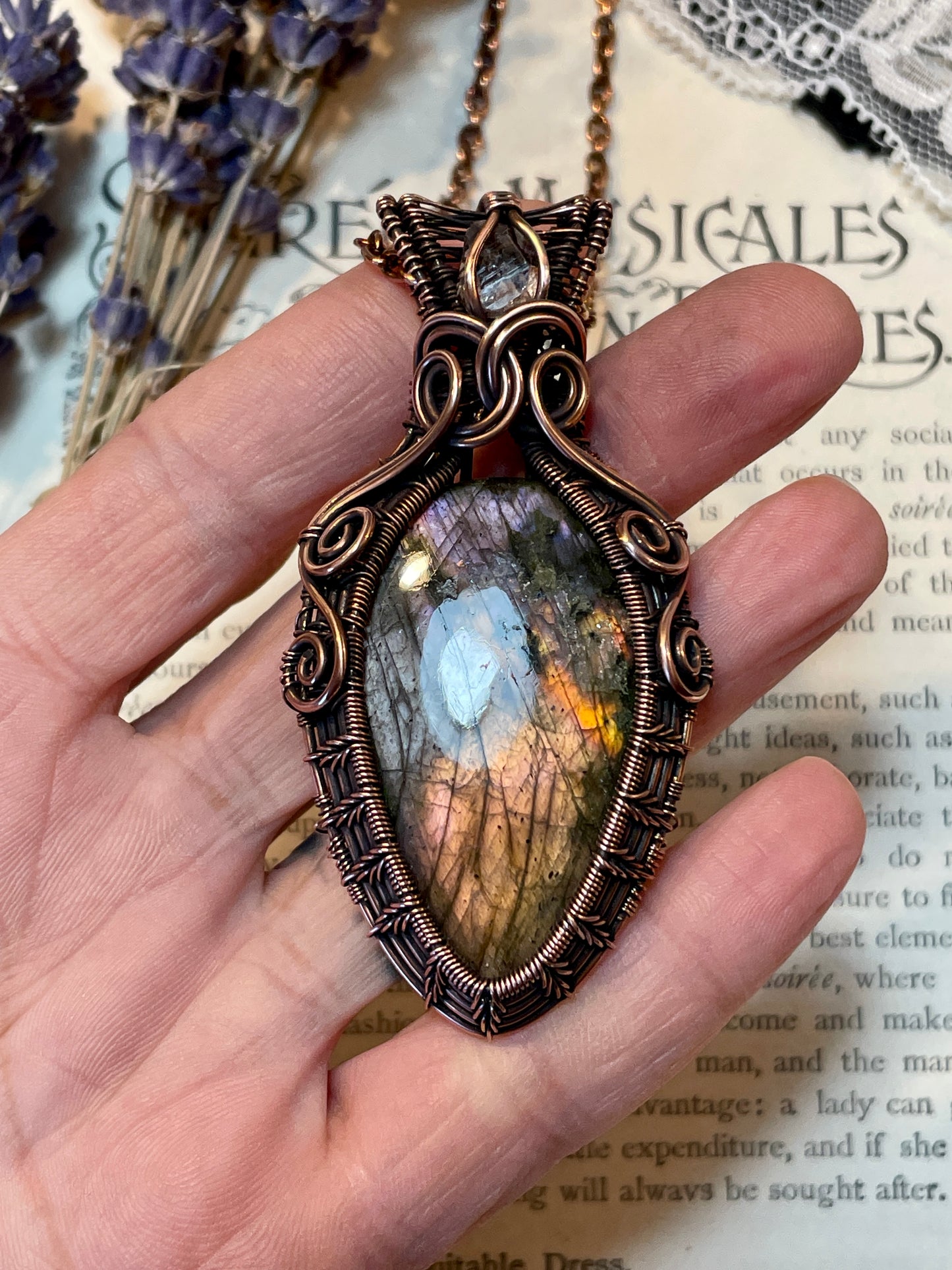 Labradorite Pendant woven in Copper