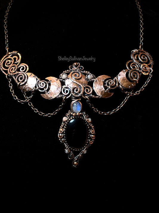 Onyx Lunar Goddess Collar in Copper