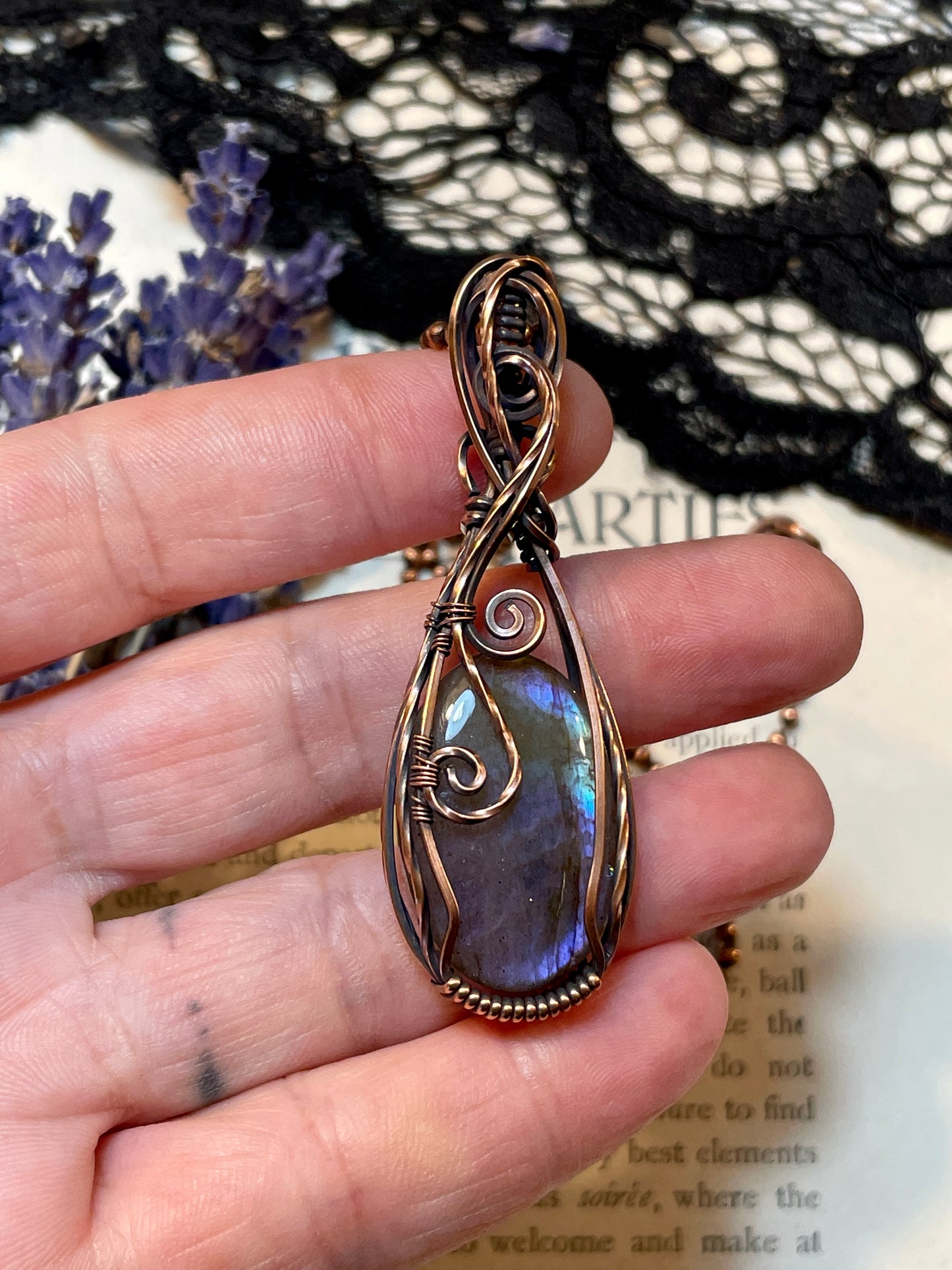 Labradorite Pendant in Copper