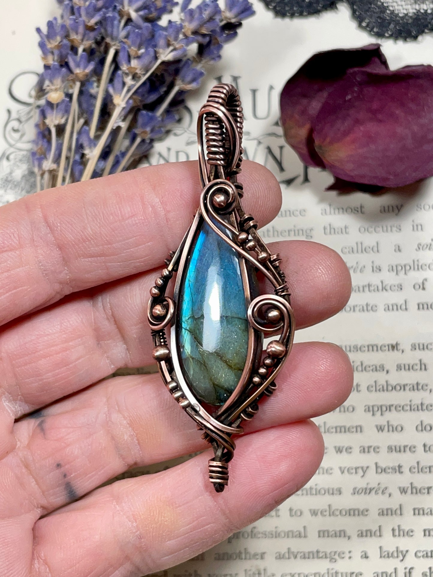 Labradorite Pendant in Copper