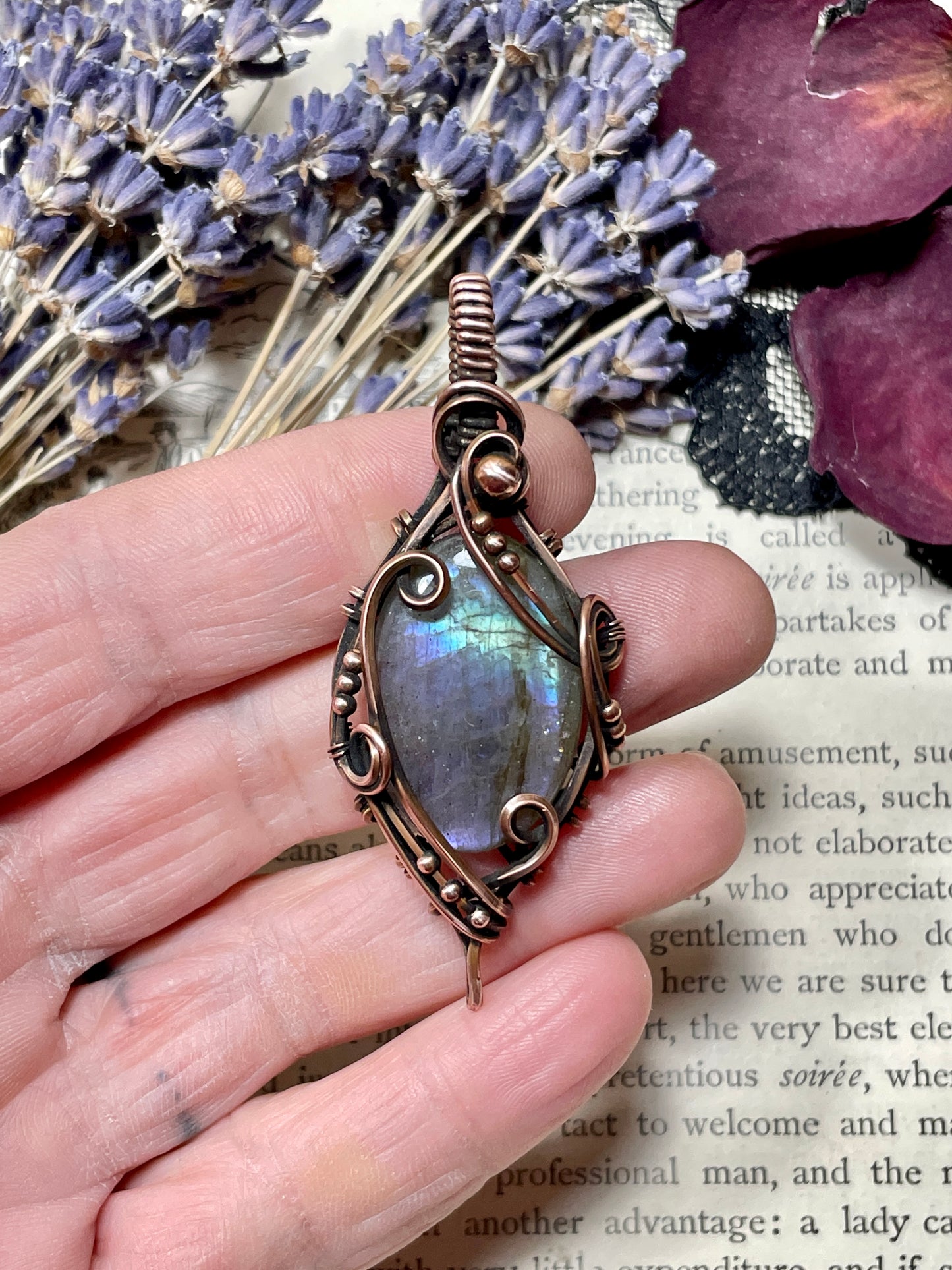 Labradorite Pendant in Copper