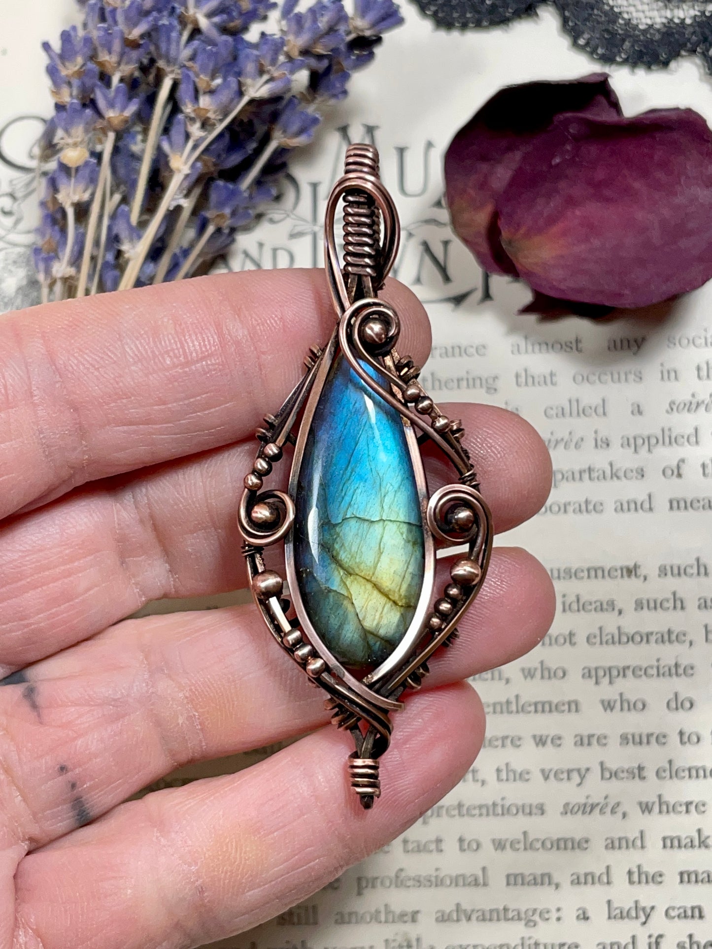 Labradorite Pendant in Copper