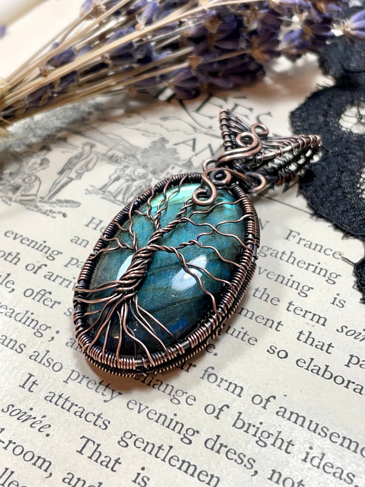 Labradorite Tree of Life Pendant in Copper